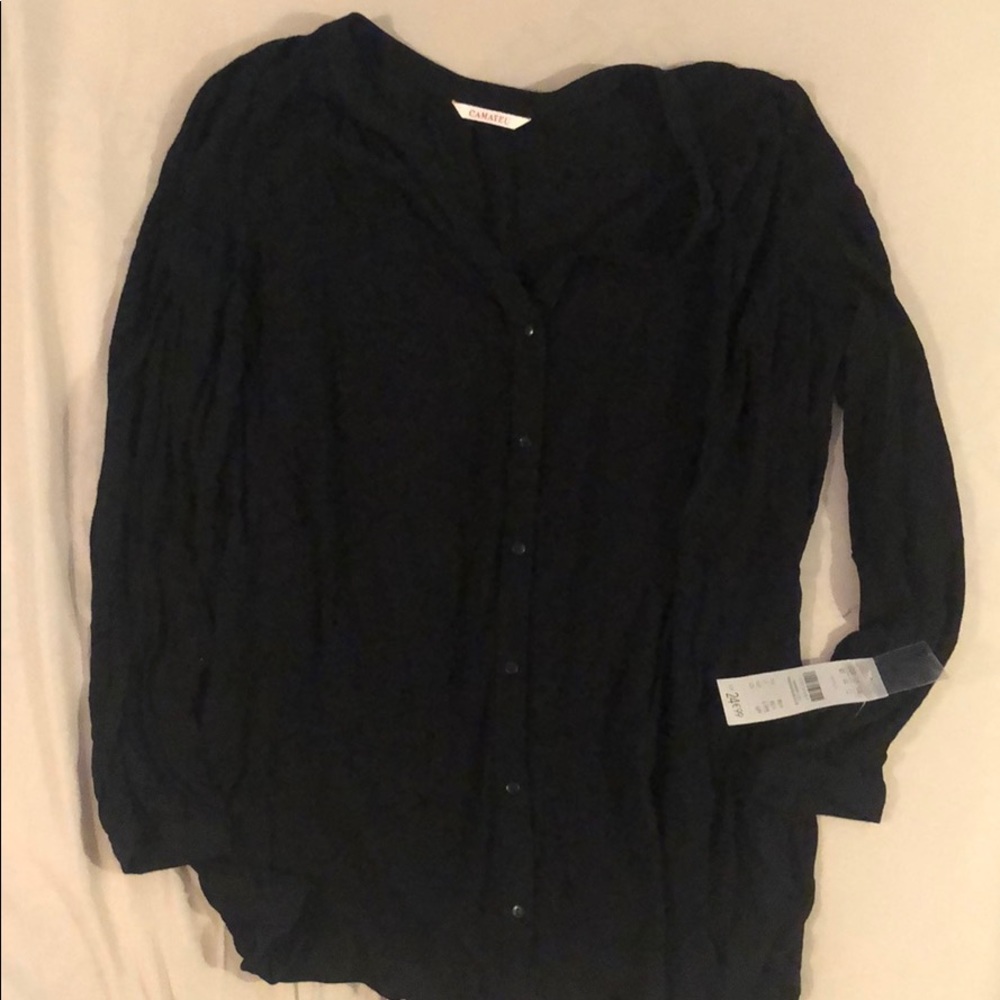 NWT Camaieu button up blouse